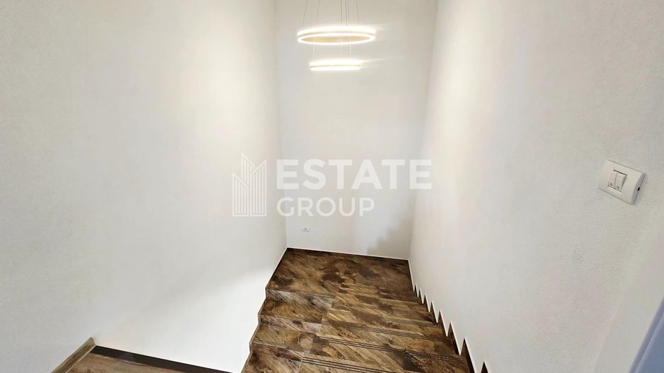 Duplex cu 5 camere in Dumbravita - Poză 6