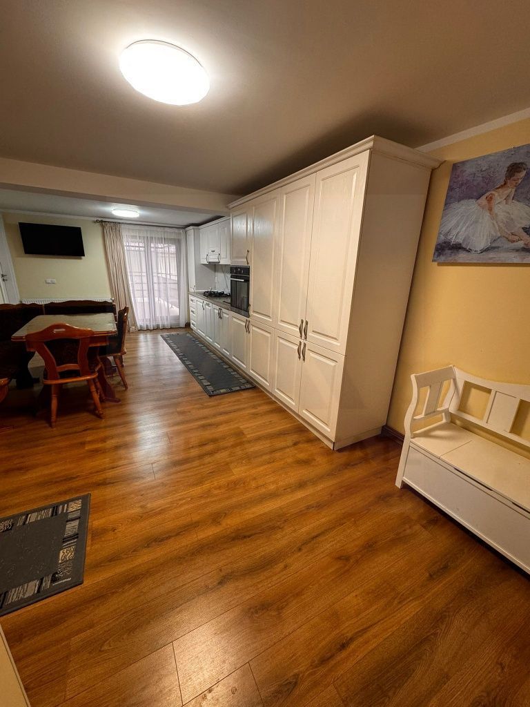 Apartament modern 3 camere 88 mp utili terasa generoasa - Poză 1