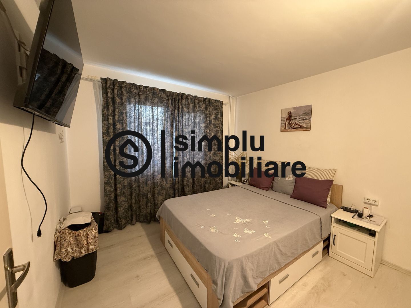 Apartament 3 camere Rovine et 2/4 - Poză 2