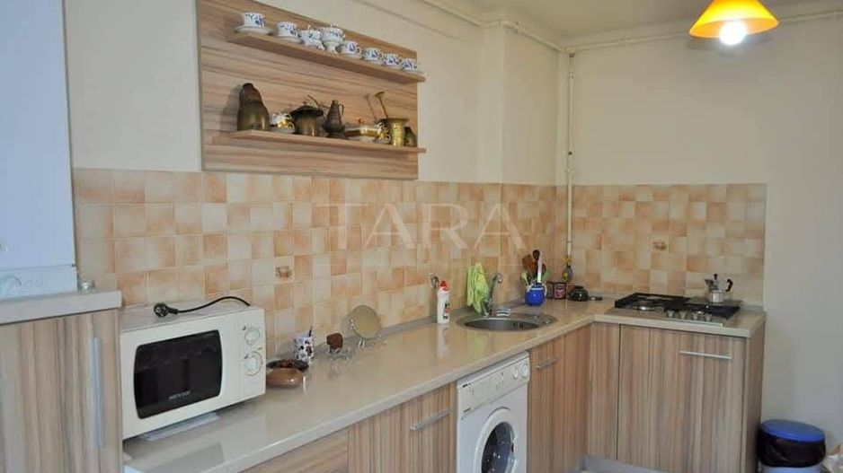 Apartament cu 2 camere, complet renovat, zonă Centrala. - Poză 5