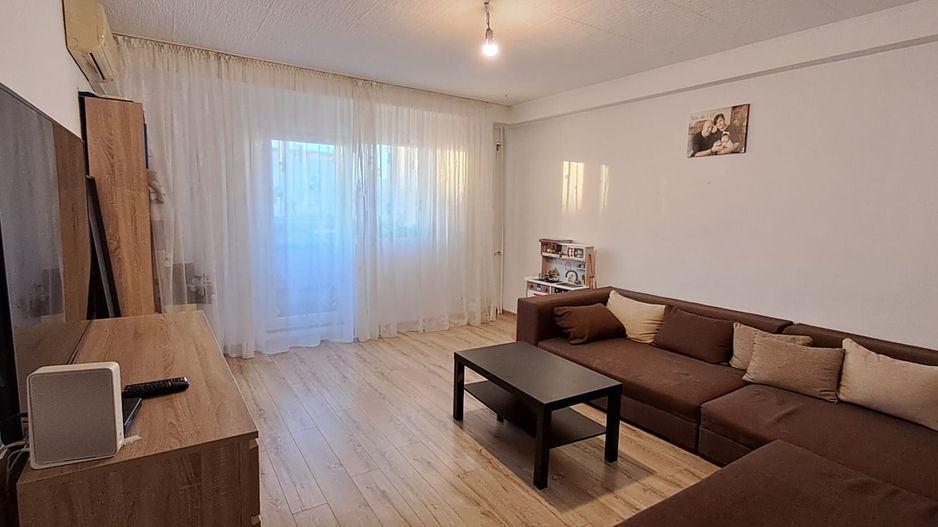 Parc Sebastian 2 camere decomandat, bloc 1986, reabilitat, parcare ADP - Poză 2