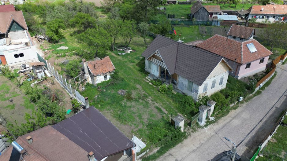Casa 4 camere 90 M² cu 2.770 M² teren+posibilitate încă 1.200 M² teren - Poză 1