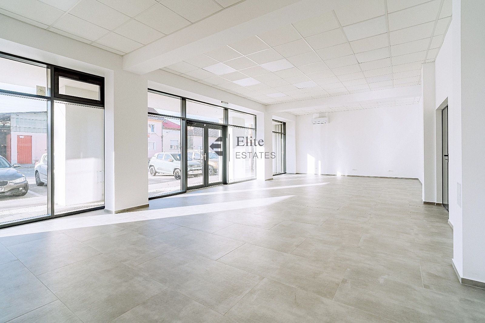 Spatiu comercial de inchiriat la Eas Clujului, Oradea - Poză 3