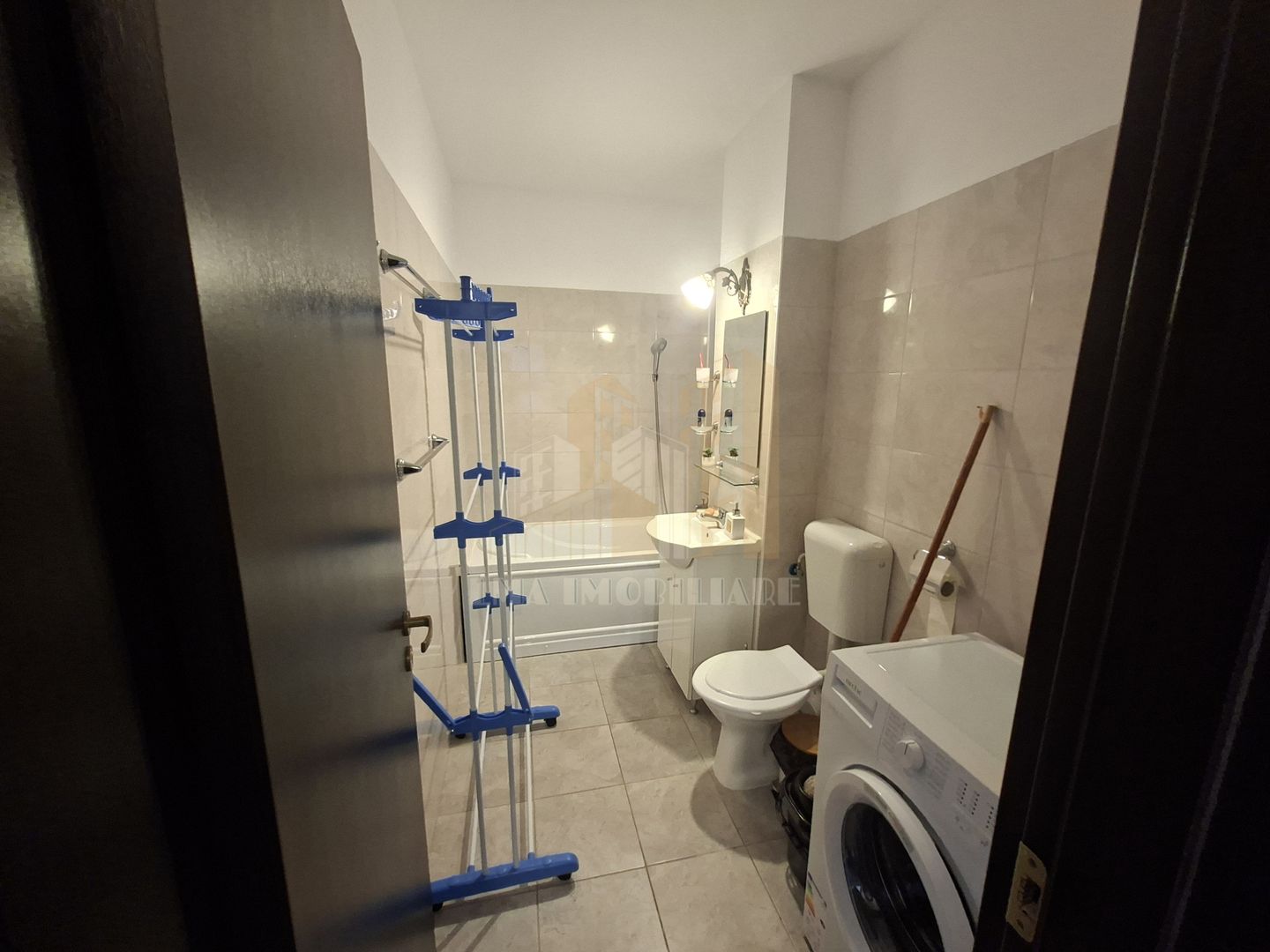 Apartament 2 camere decomandat Subcetate City Sanpetru Brasov - Poză 13
