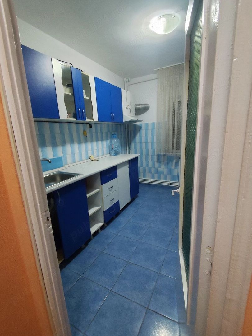 Apartament 2 camere de închiriat - Micro 18 - Poză 1