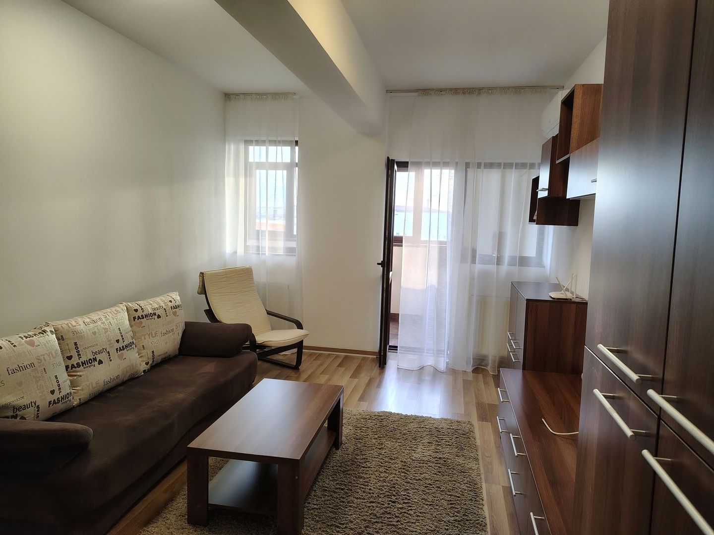 GARSONIERA- METALURGIEI, PARCARE INCLUSA, CENTRALA, BUCATARIE INCHISA - Poză 4