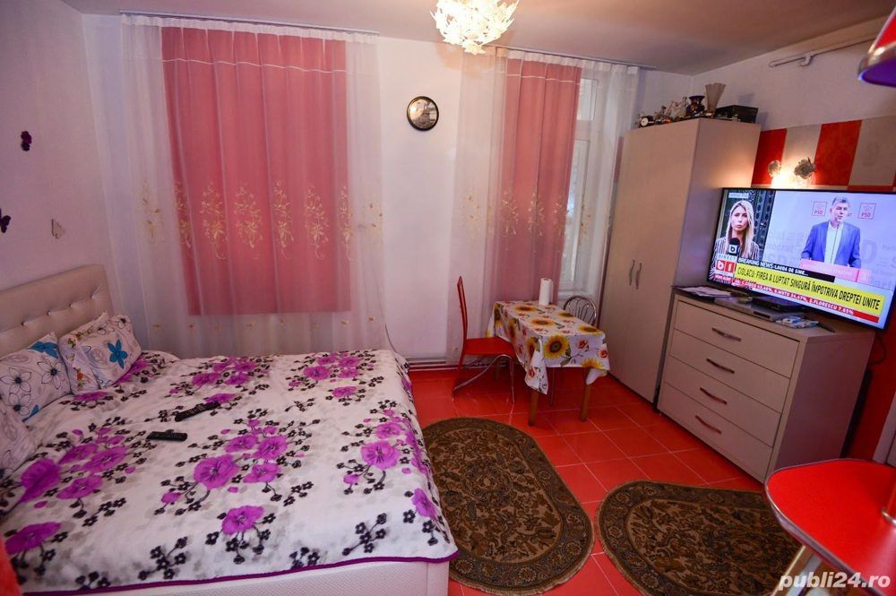 Spatiu comercial si casa de vanzare - Poză 8