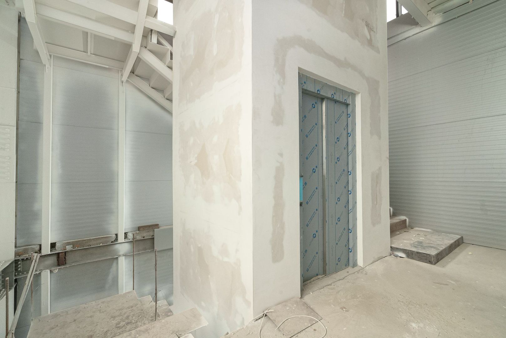 Stefanesti Center A3 Centura Spatiu 900mp cladire comerciala/birouri - Poză 8