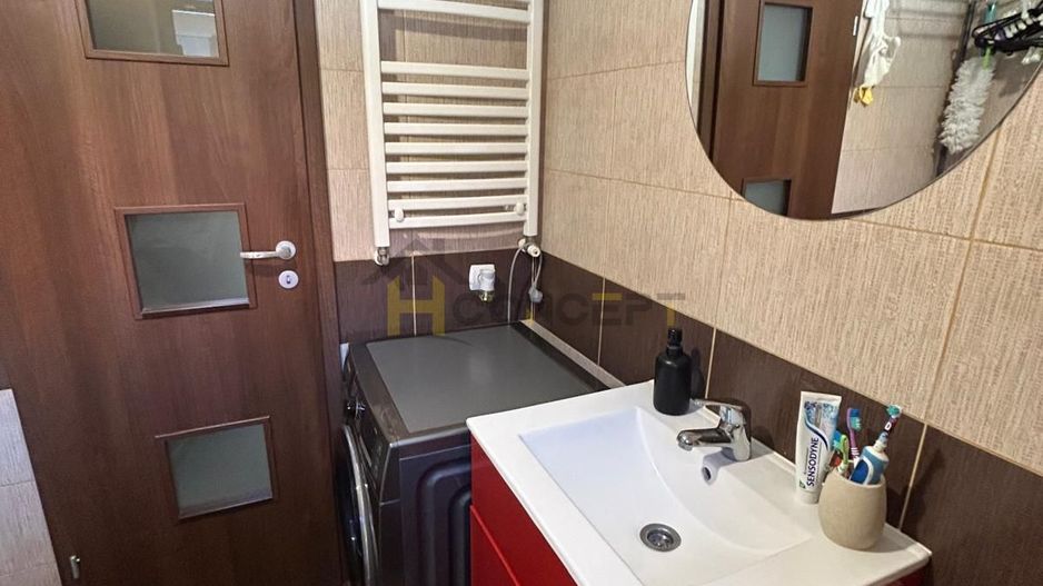 Oportunitate apartament 2 camere mutare imediata - Poză 5