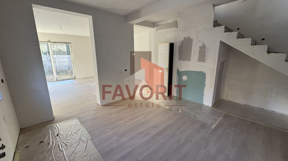 Comision 0%. Pozitie excelenta. Zid despartitor dublu - Poză 11