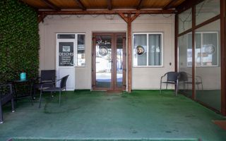 Clădire și teren de investiție, central Roman - Poză 23