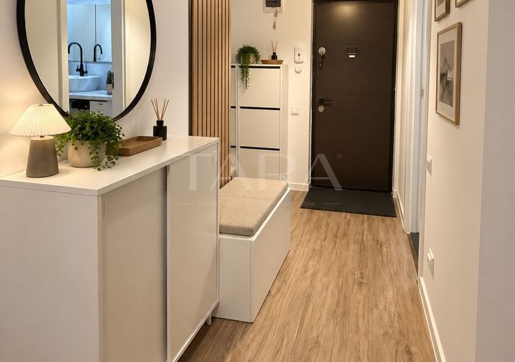 Apartament cu 2 camere, garaj subteran și boxă, zona VIVO, Florești. - Poză 3