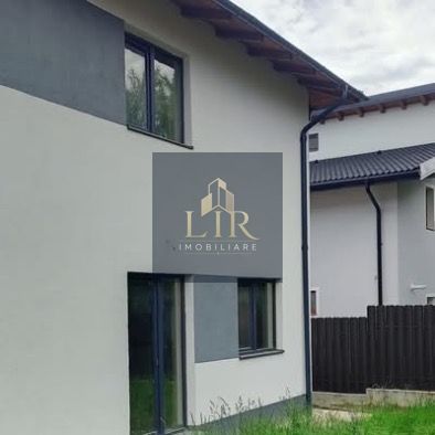 Casa tip duplex Horpaz Miroslava - Poză 16