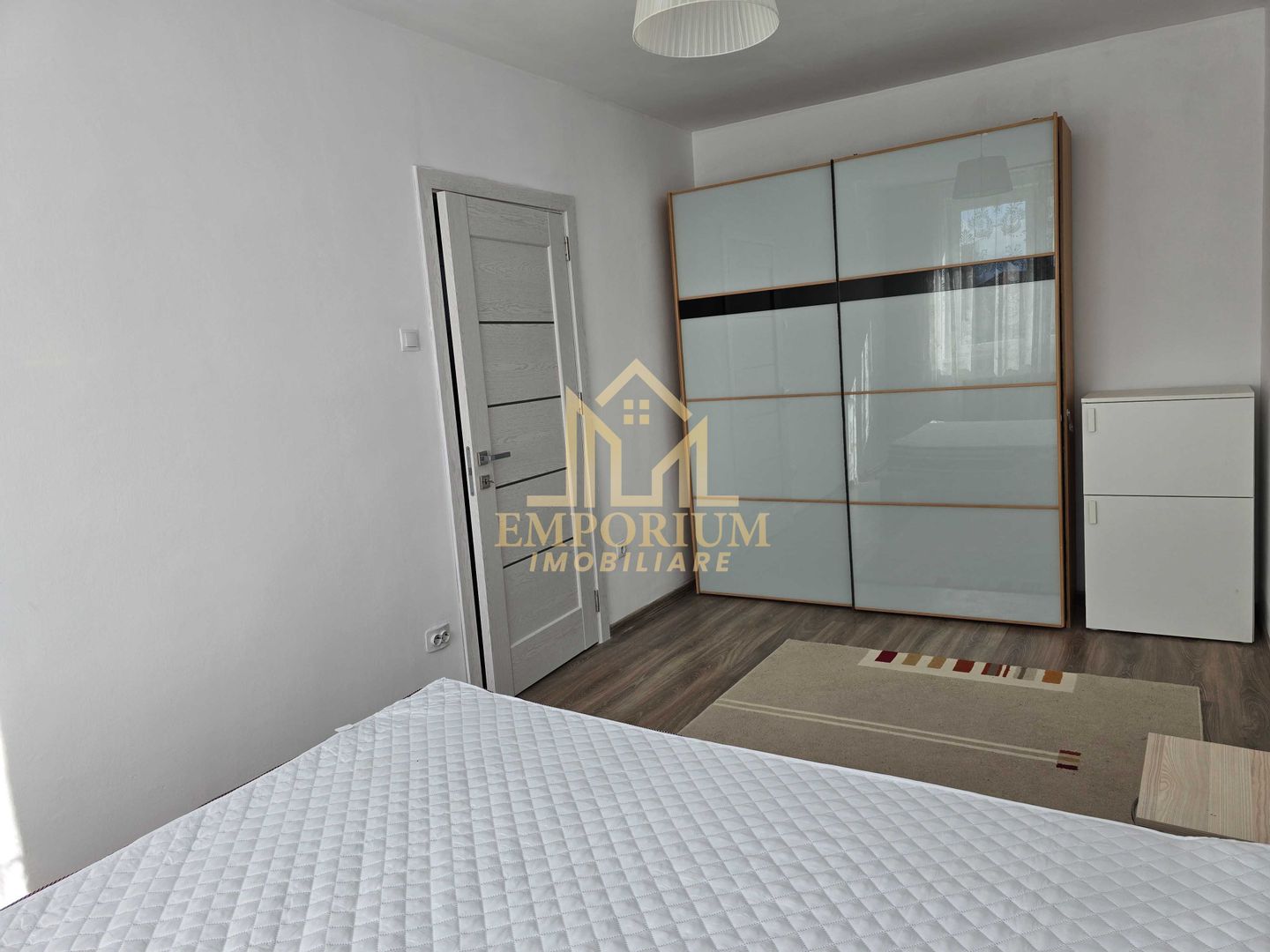 Apartament 2 camere Semidecomandat Hipodrom 2 zona Stadionul Municipal - Poză 3
