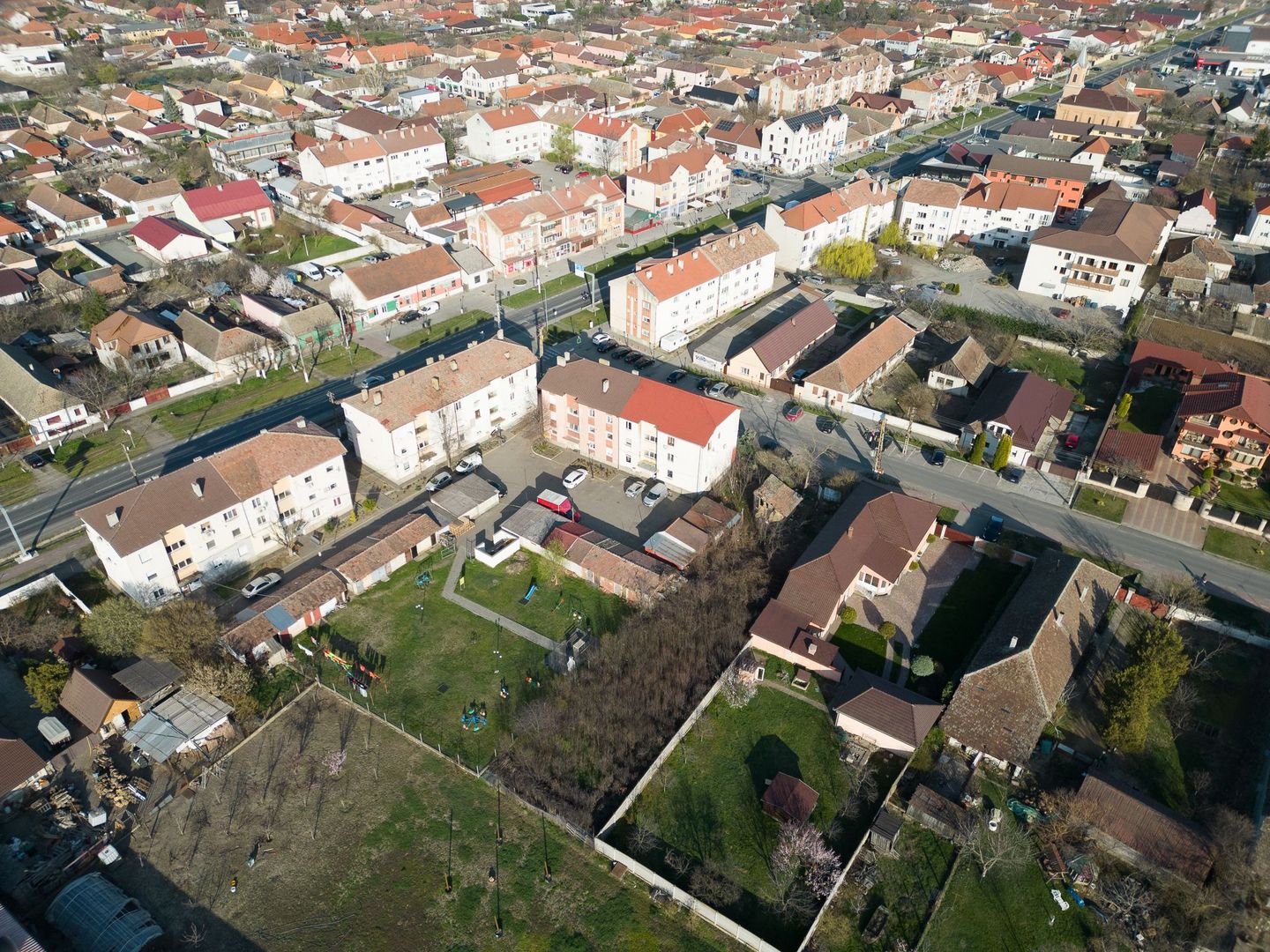 Loc de casa central de 890mp in Vladimirescu - Poză 8