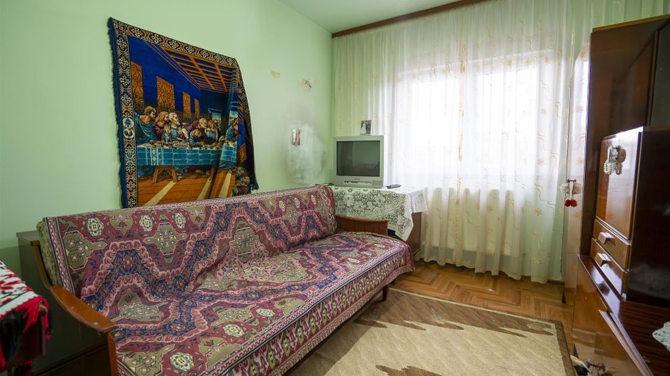 Apartament 3 camere PB Rogerius etaj 1 bloc reabilitat in 2024 - Poză 4