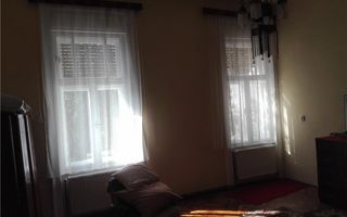 Casa mare cu teren 2100 mp central in Satu Mare, ideal si pentru afaceri. - Poză 5