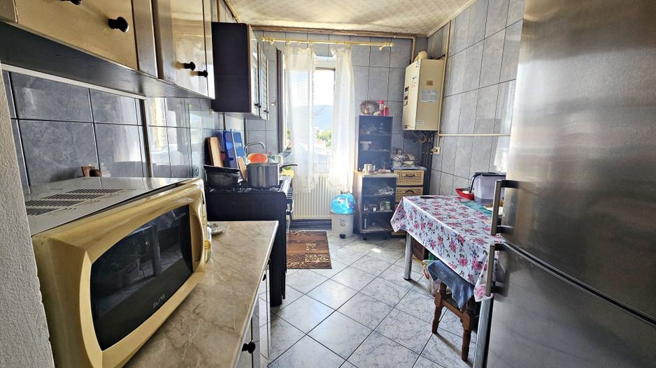 Bartolomeu zona Stad. Tineretului apartament 2 camere, loc parcare - Poză 2
