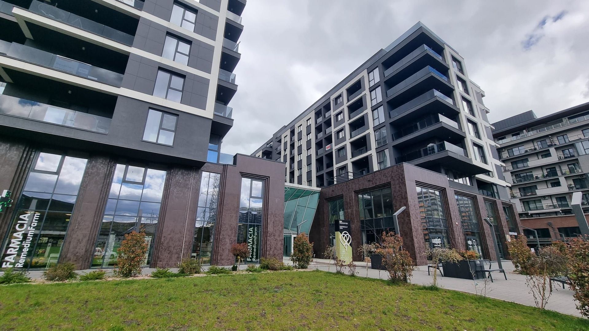 | Apartament cu 3 camere | CF | Bloc nou | 66.0 mp | Colonia Sopor | - Poză 4