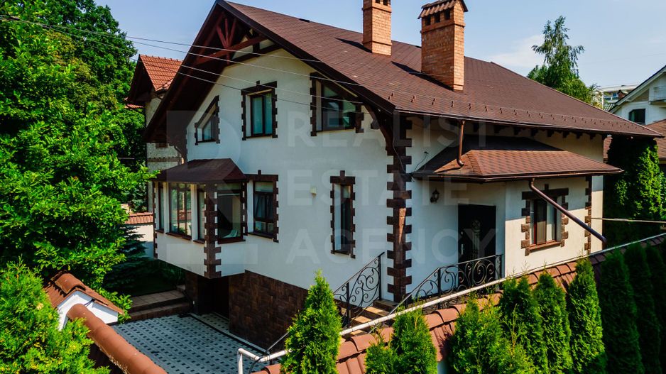 Vânzare, casă, 3 nivele, strada Angela Păduraru, Buiucani - Poză 1