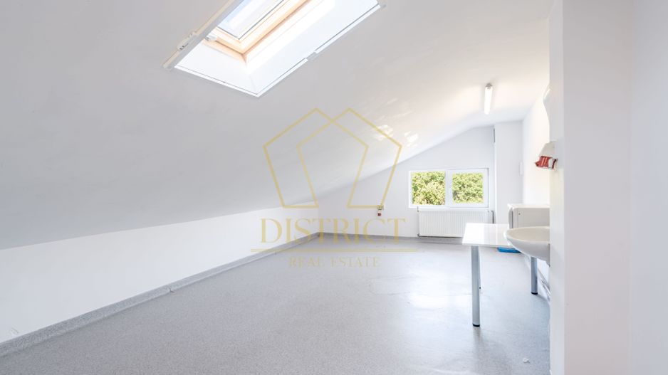 COM 0% Spatiu de birouri, curte interioară | Mehala - Poză 2