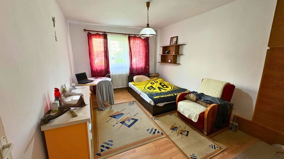 Garsonieră decomandată  zona centrală 30,29 M² - Poză 1