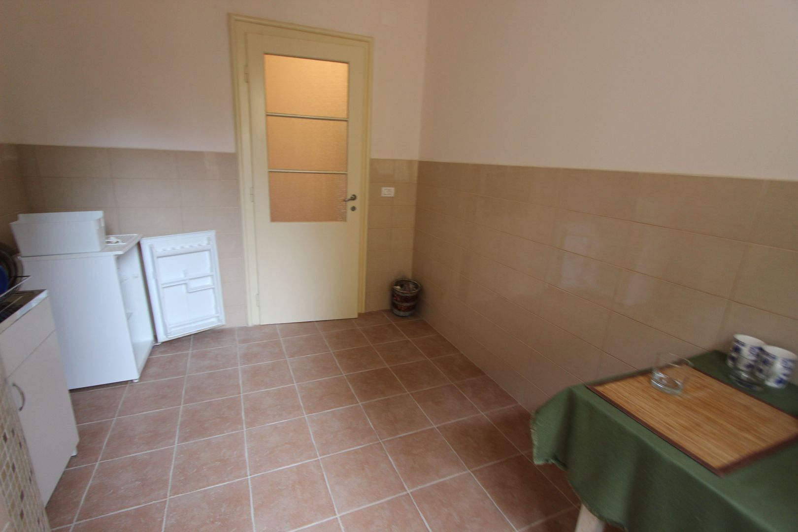 Apartament spatios 3 camere,zona medicina - Poză 13
