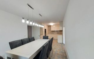Vila deosebita în loc Simeria, zona ultracentrala - Poză 2