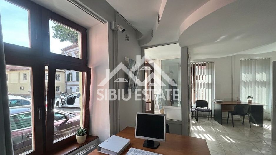 Oportunitate: Cladire de 287 mp în Centrul Istoric al Sibiului - Poză 3