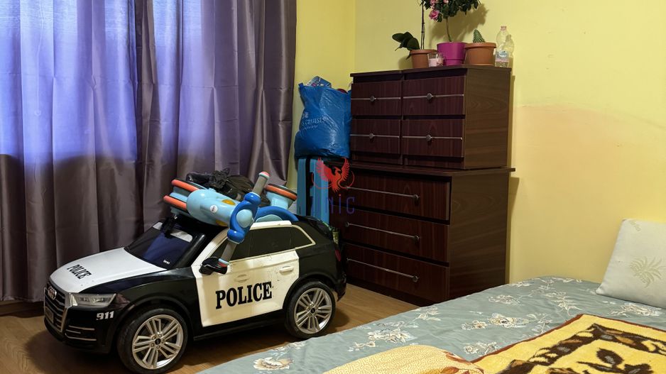 Apartament  3 camere decomandate - Poză 4