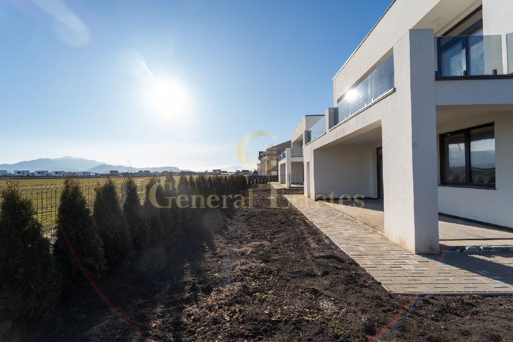 Case moderne cu etaj – Sânpetru, Brașov - Poză 6