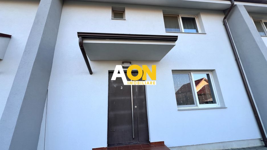 Casa insiruita de vanzare, 5 camere, 2 bai, Ampoi 3 - Poză 1