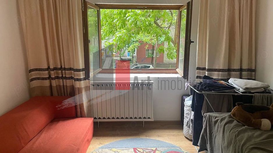 APARTAMENT  4  CAMERE  PROSPER SEBASTIAN - Poză 4