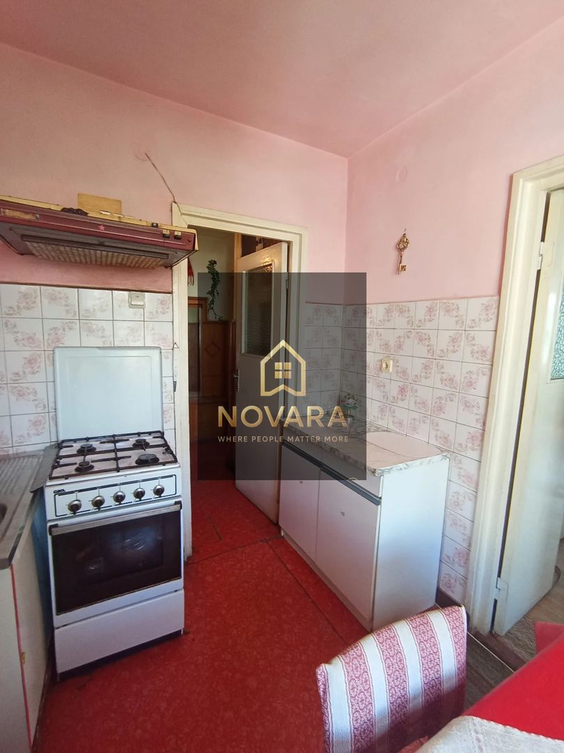 Apartament cu 3 camere de vânzare în Rogerius, Oradea - Poză 8