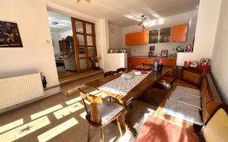 Casa de vanzare pretabila 2 familii, garaj, livada, comuna Pianu - Poză 4