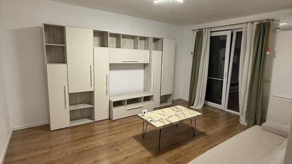 Apartament cu 2 camere de închiriat in Cetate - Poză 1