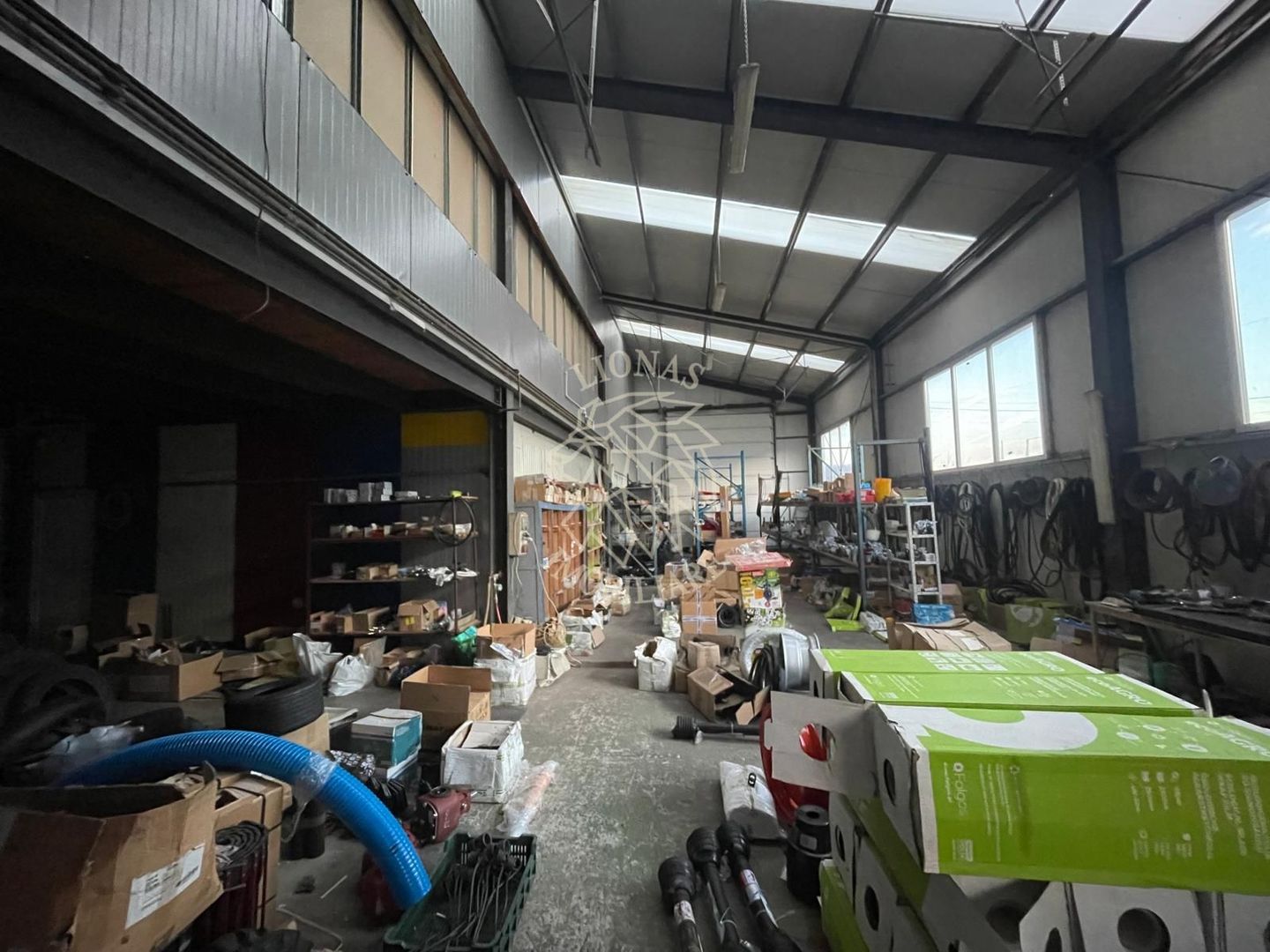 Hala la strada principala 350 mp-Viisoara - Poză 7