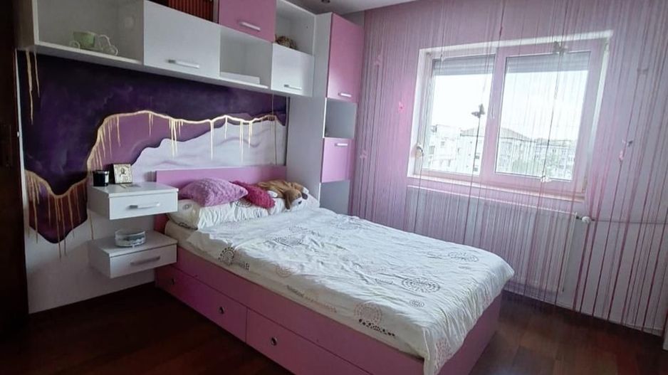 Apartament 3 camere Cantemir - Poză 2