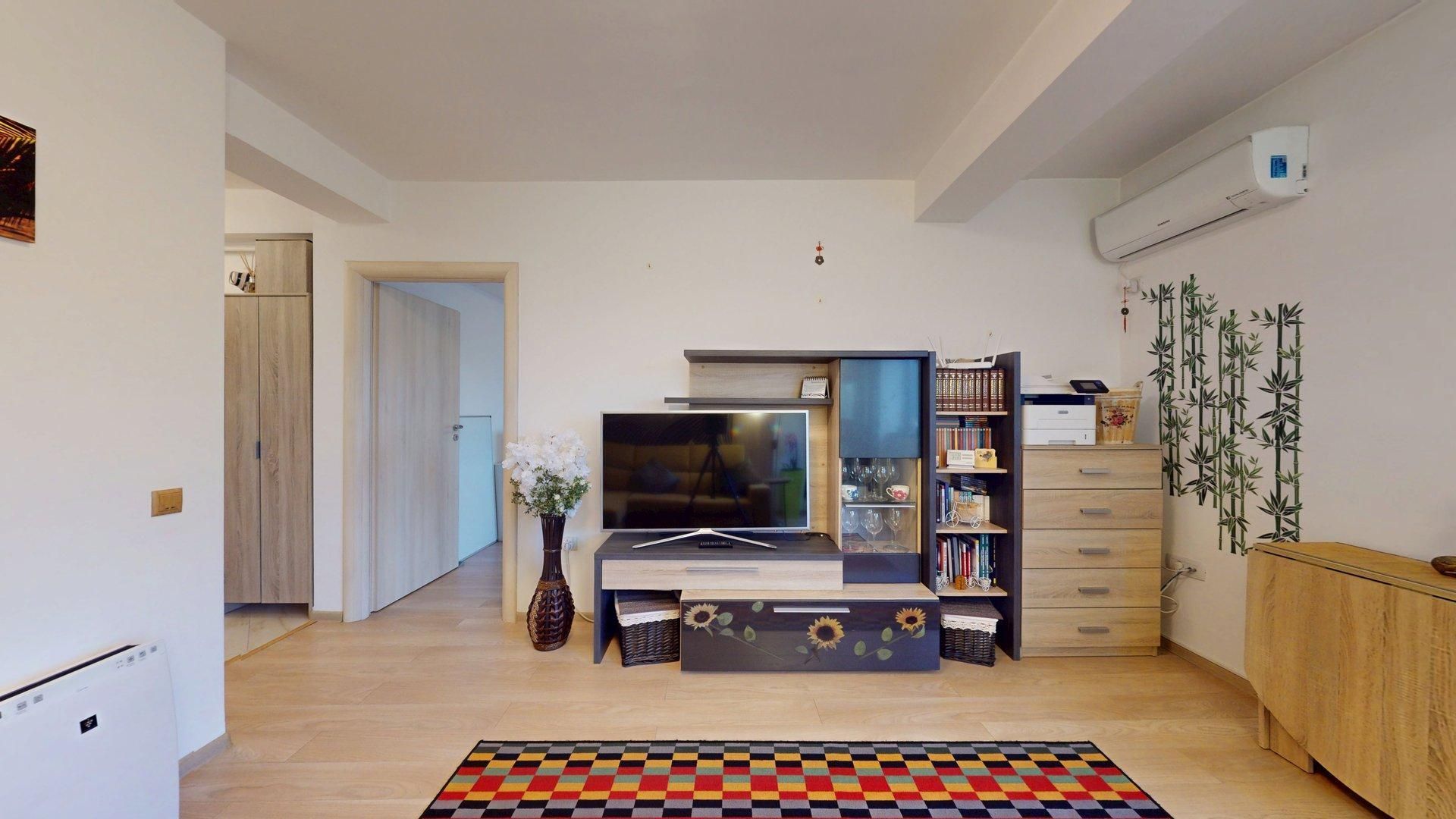 Apartament 3 camere decomandat, mobilat complet, vedere Parc Bazilescu - Poză 3