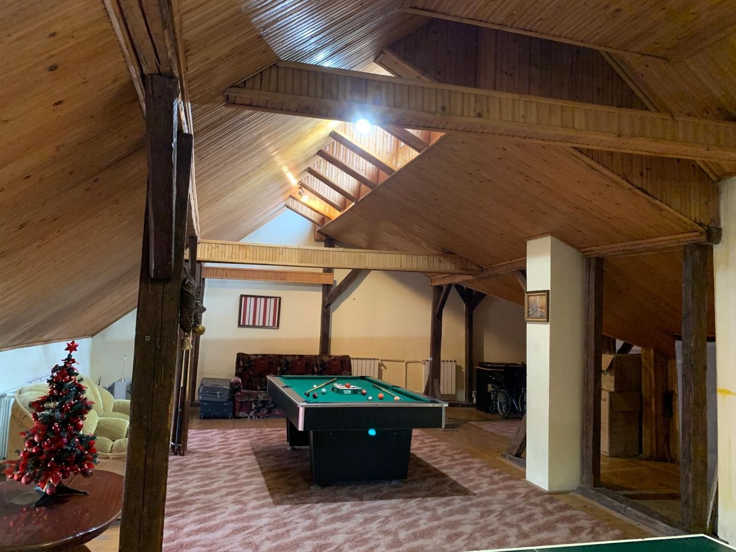 Casa versatila   P+E+M in zona  isorica Sinaia - Poză 34