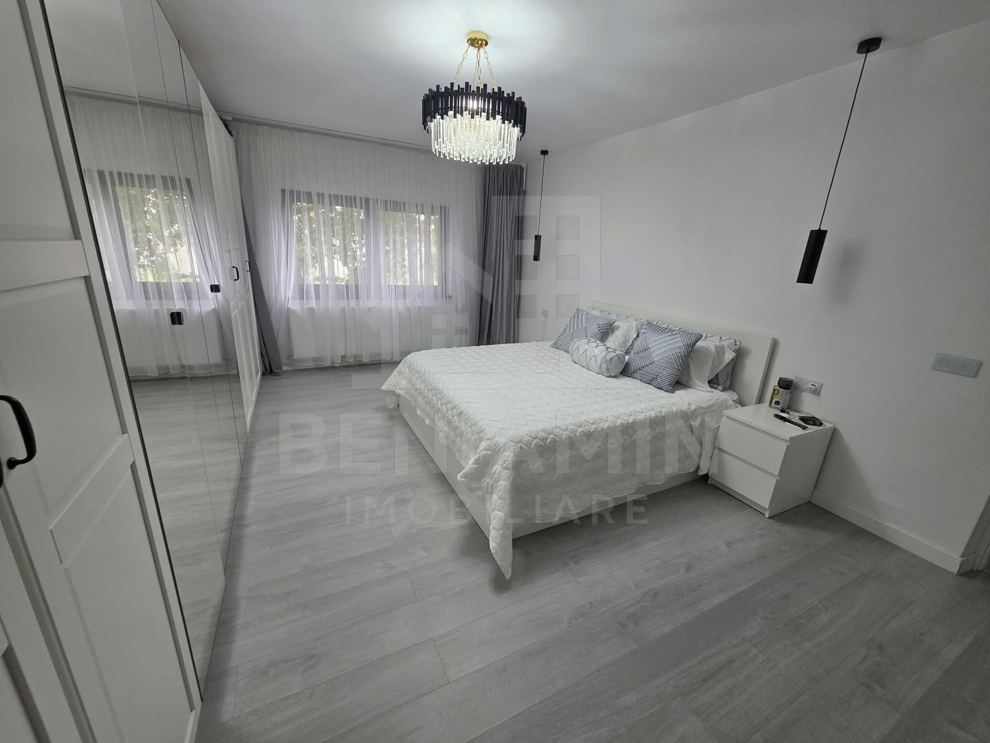 Casa Moderna-160mp-Teren 1200mp-Mobilata-Utilata-Centrala-Romanesti - Poză 3