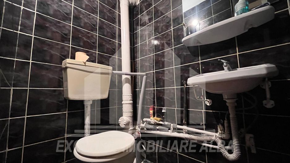 Apartament 3 camere de vanzare, decomandat, zona Cetate-Kaufland - Poză 9