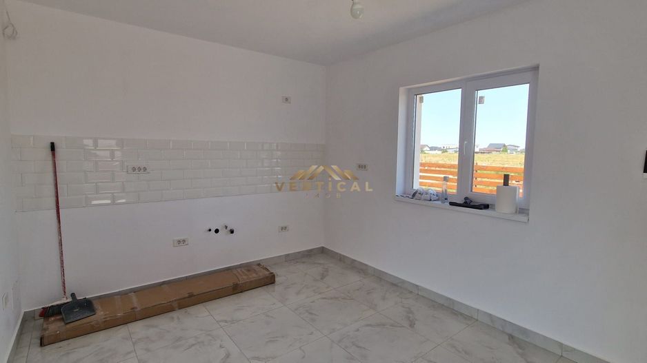 CASA PARTER ZONA INTRARE !!! - Poză 4