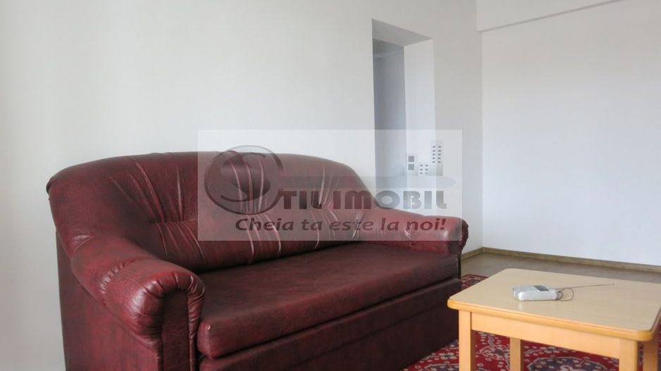 Apartament 3 camere Podu Ros - 550 euro - Poză 11