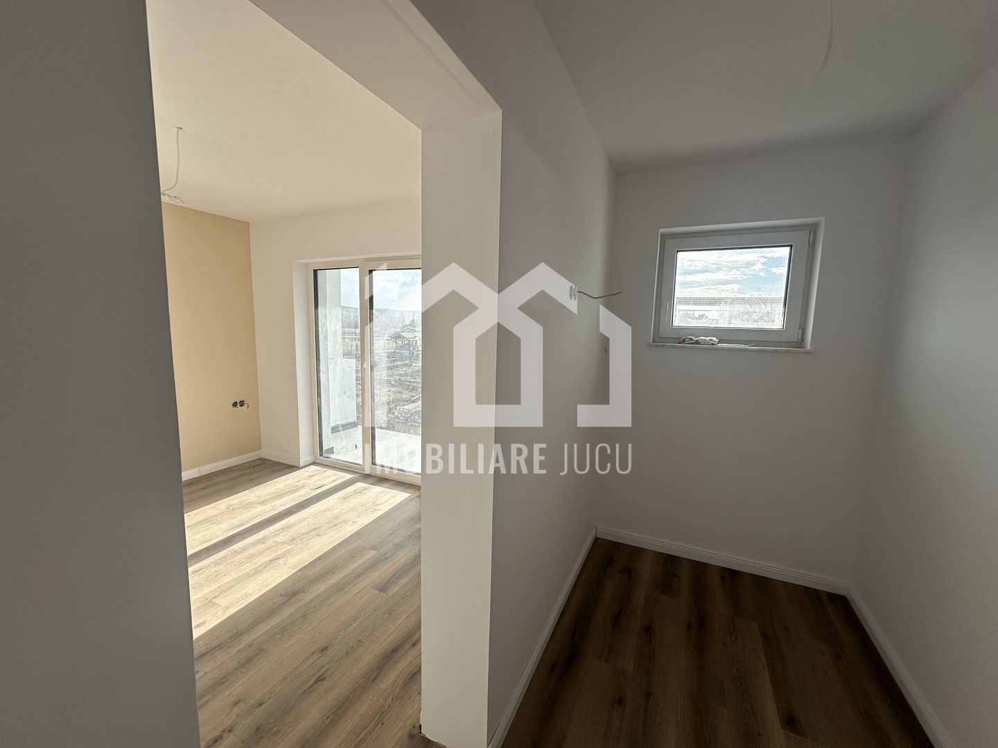 Casă individuală finisată, curte 780 mp – Jucu de Mijloc - Poză 12