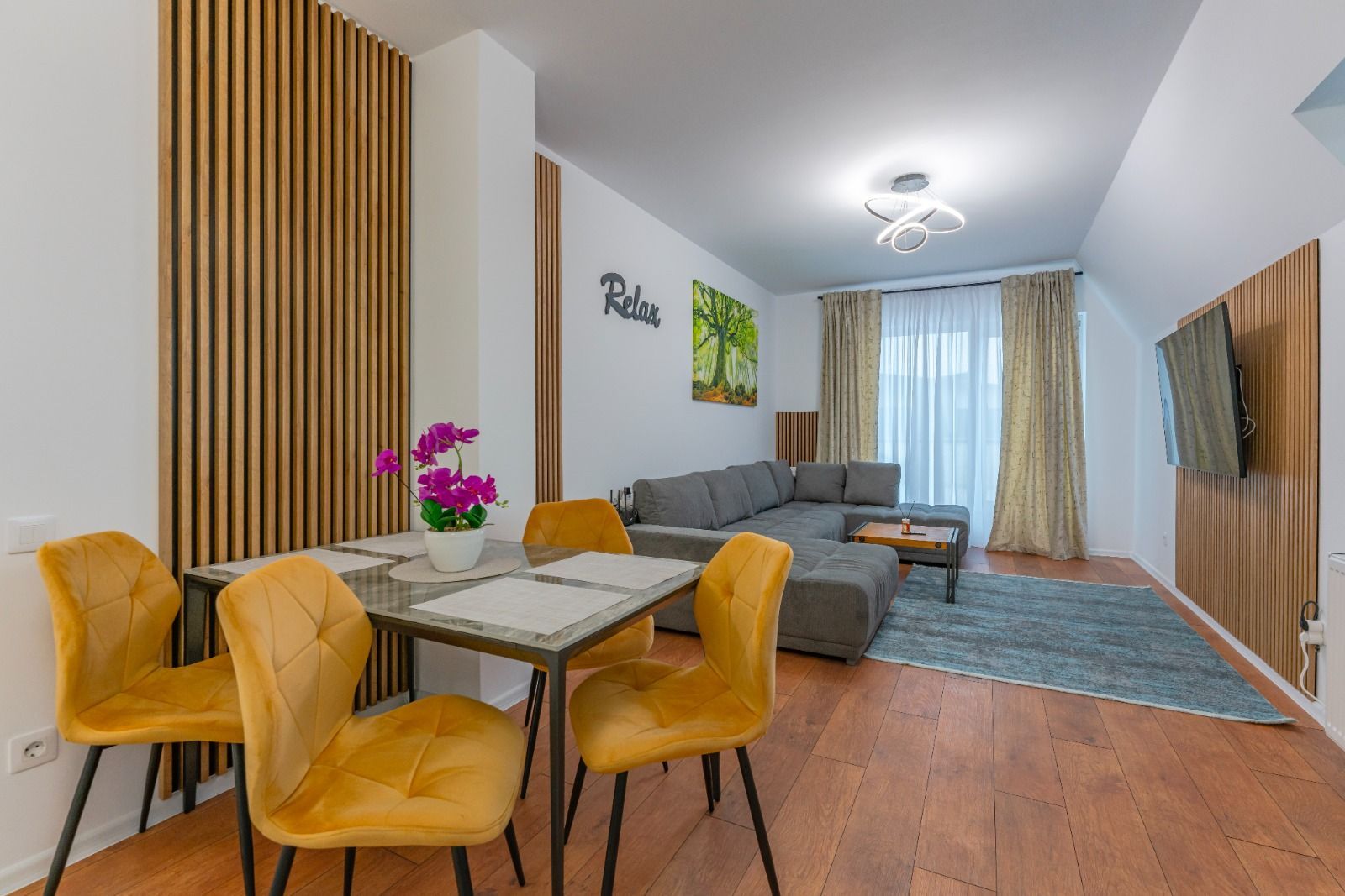 Apartament 2 camere tip penthouse Rasnov | Terasa 50 mp - Poză 5