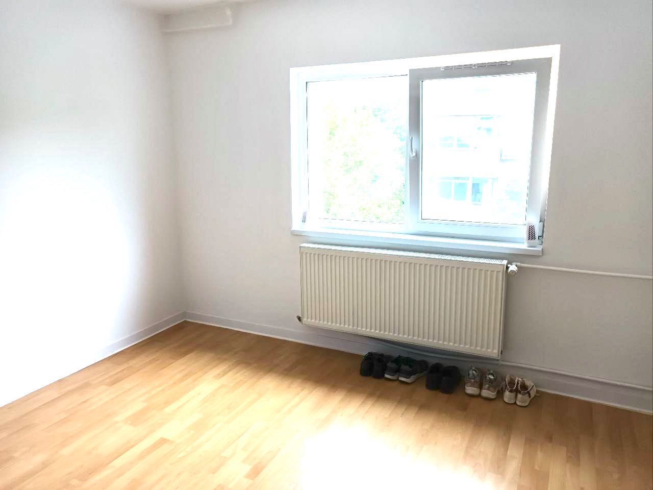 APARTAMENT  RENOVAT LUMINOS ZONA TEI - Poză 2