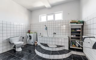 Apartament spatios cu potential enorm in Gradiste Comision 0% - Poză 5