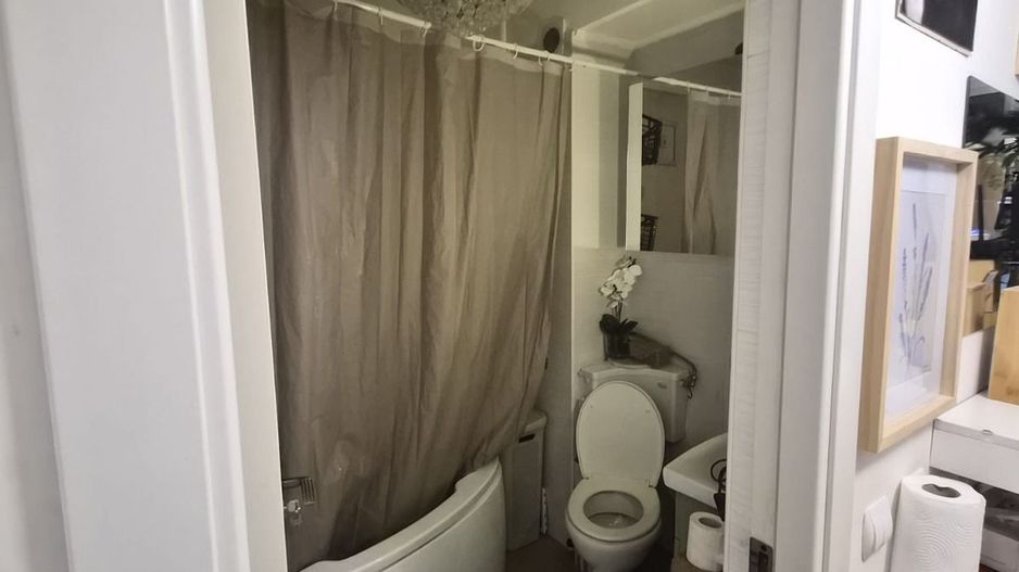 AP. 3CAM. CU LOC DE PARCARE INCLUS. BLOC P+4 / METROU D. LEONIDA! - Poză 13