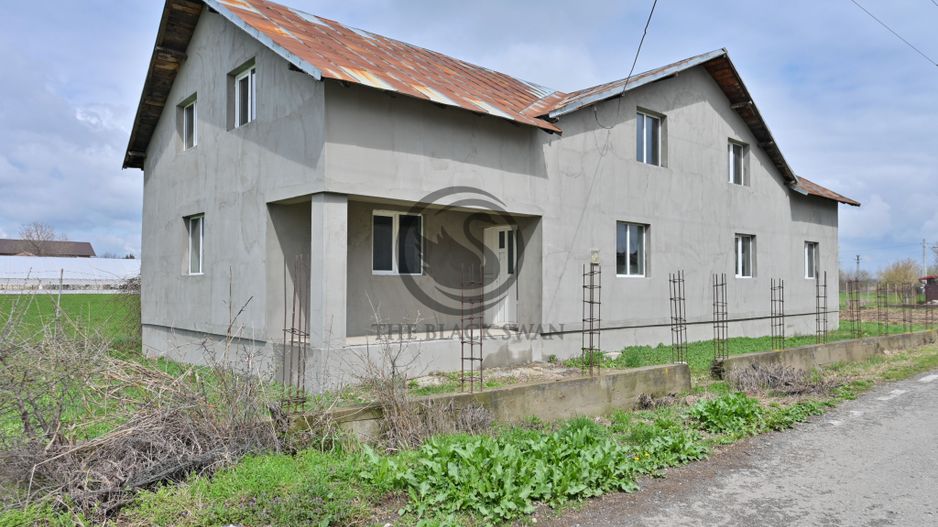 Casa cu 4 camere de vanzare | La Gri | Targsoru Vechi | Comision 0% - Poză 1